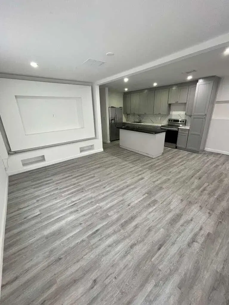 1300 NE 182nd Street, North Miami Beach FL 33162