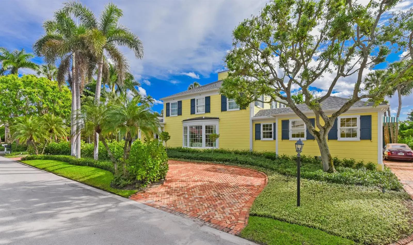 250 Algoma Road, Palm Beach FL 33480