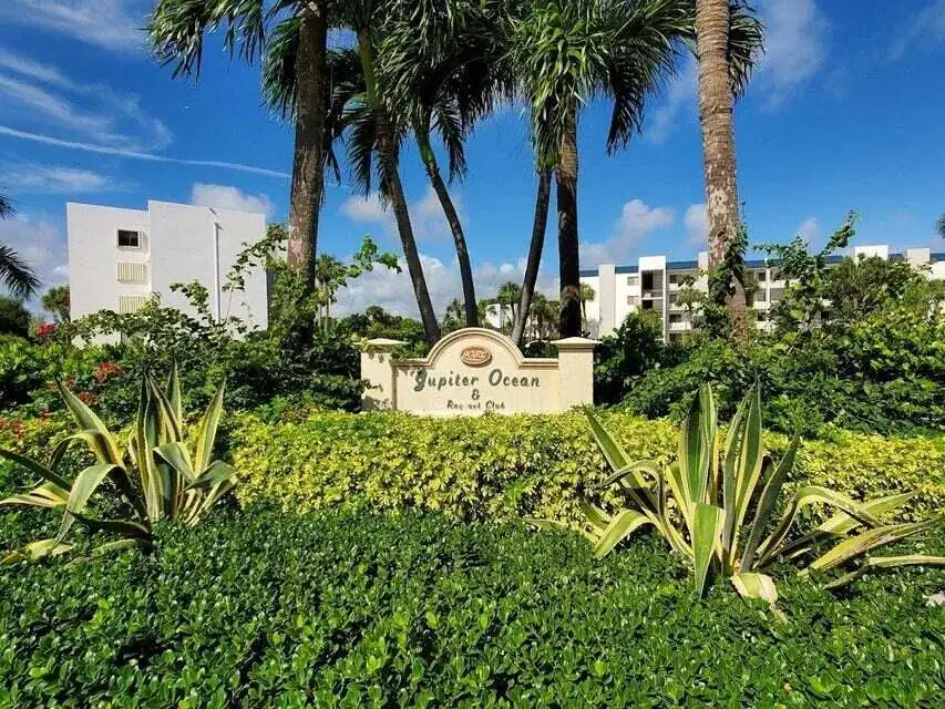 1605 S Us Highway 1 # F203, Jupiter FL 33477 photo 3