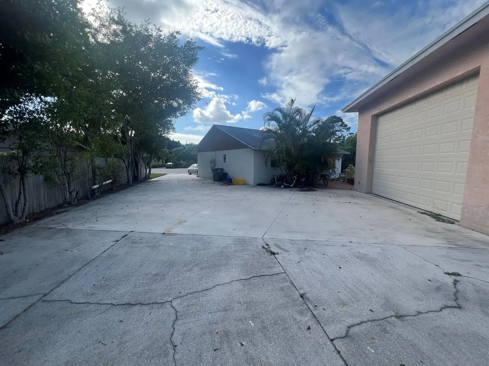 1309 W Frangipani Circle, Lantana FL 33462 photo 3
