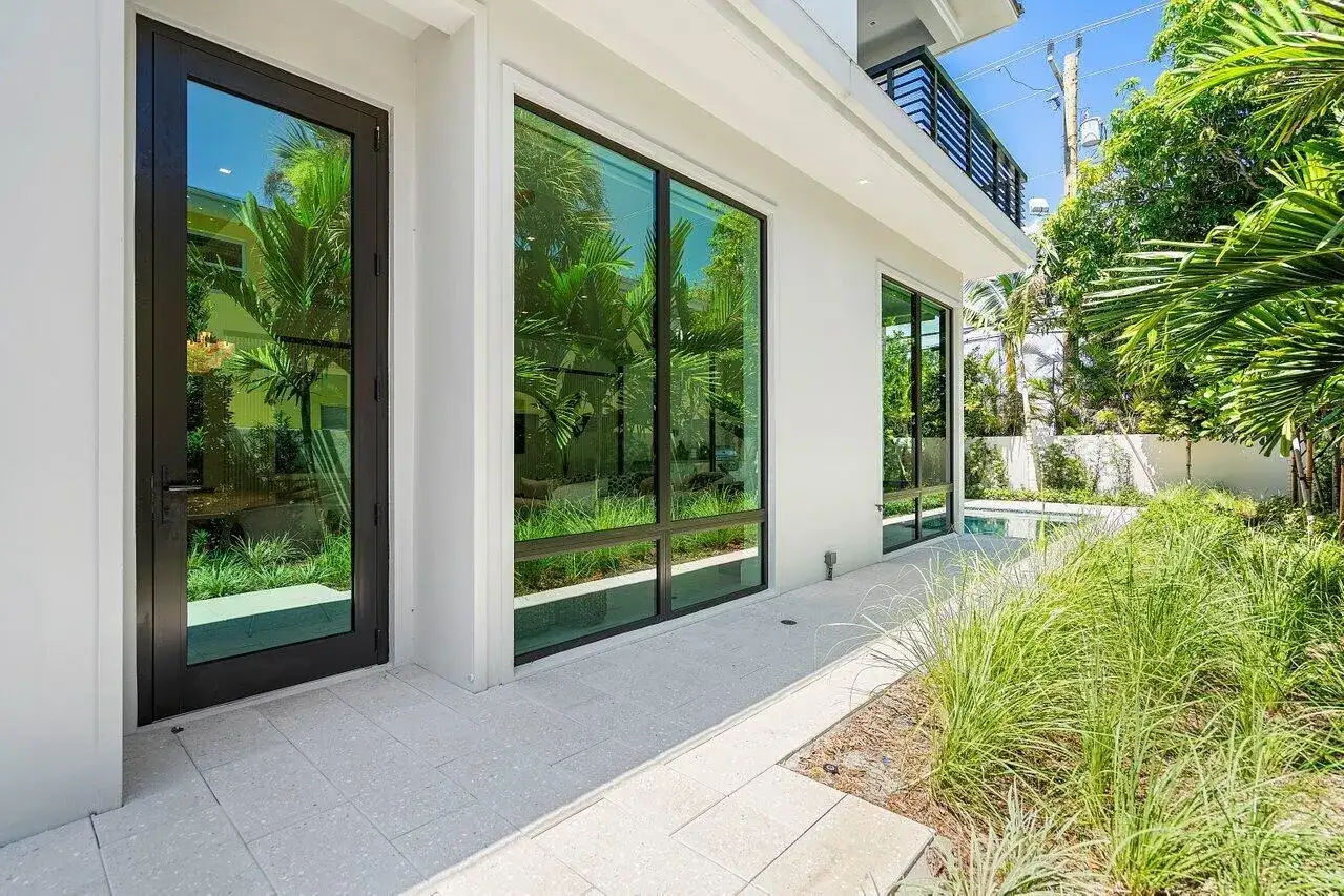 514 NE 7th Avenue, Delray Beach FL 33483 photo 3