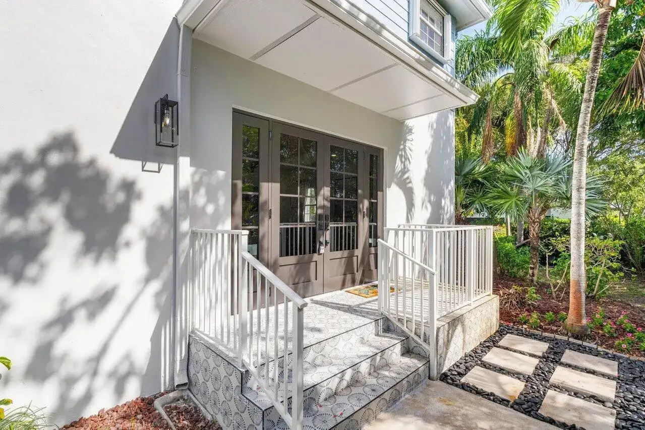 1920 Spanish Trail, Delray Beach FL 33483 photo 3