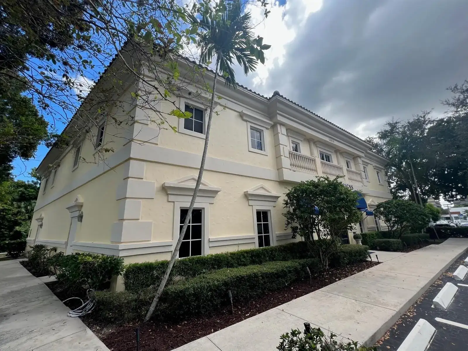 12010 Us Highway 1, North Palm Beach FL 33408 photo 2
