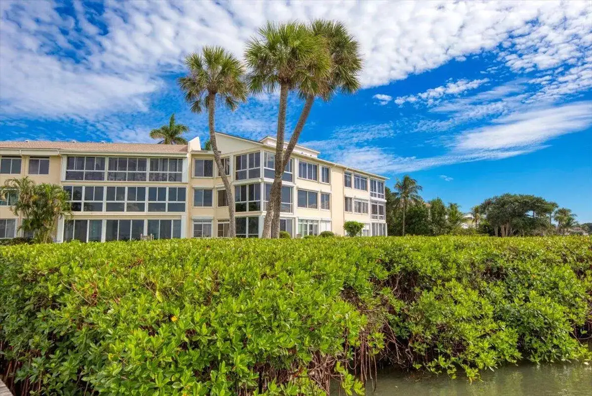 2370 NE Ocean Boulevard # A201, Stuart FL 34996 photo 4