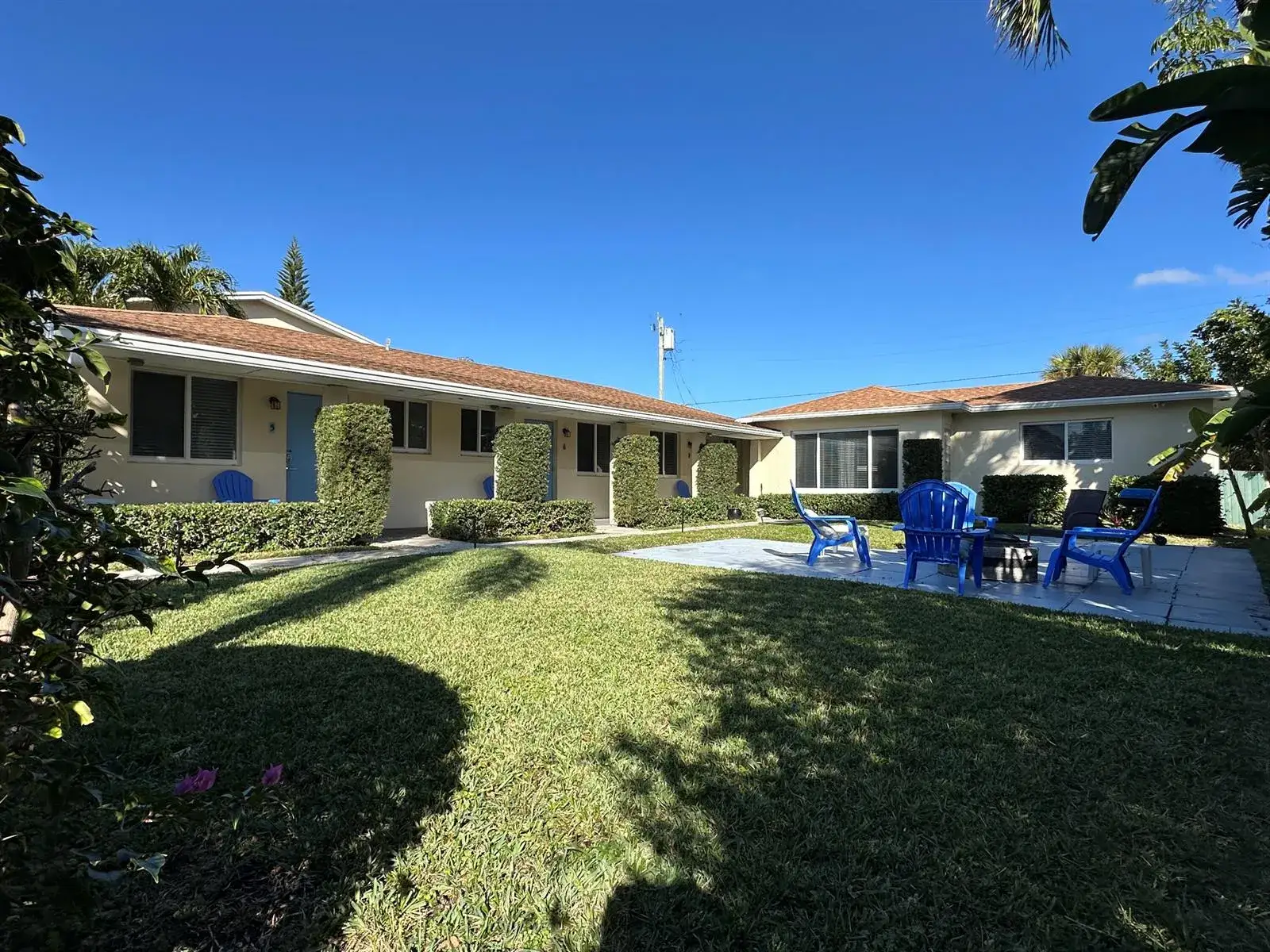 1258 Beach Road # 5, Singer Island FL 33404