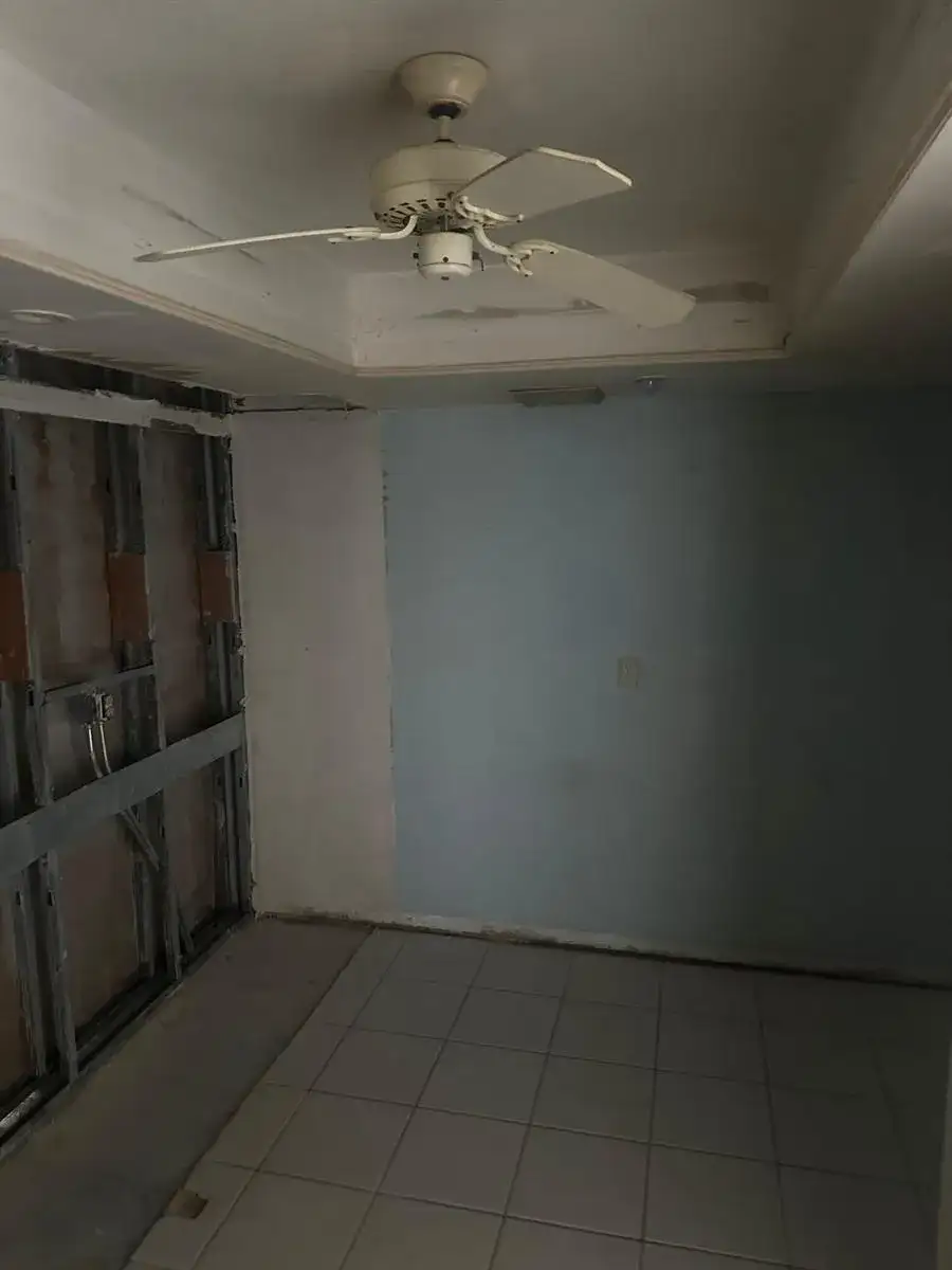 2425 Presidential Way # 1203, West Palm Beach FL 33401 photo 4