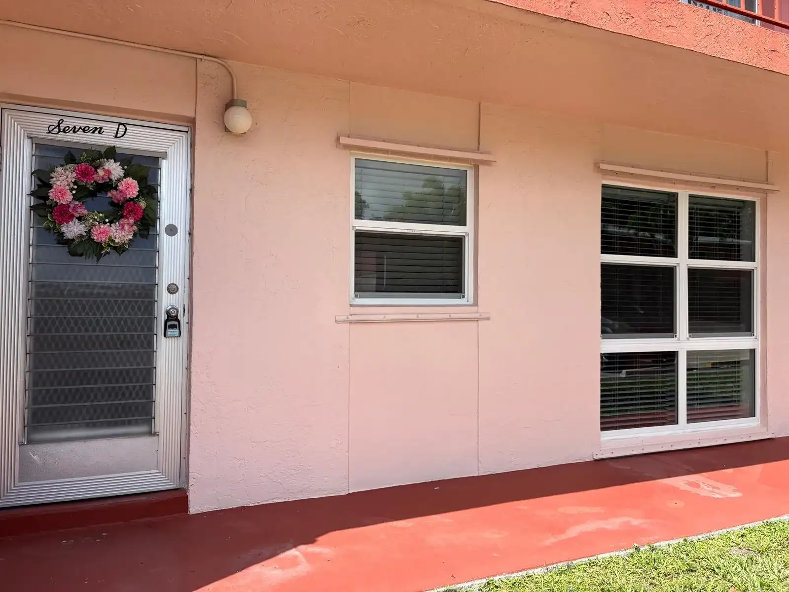 7 Golfs Edge # D, West Palm Beach FL 33417