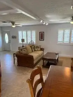 8350 SE Sweetbay Drive, Hobe Sound FL 33455 photo 2