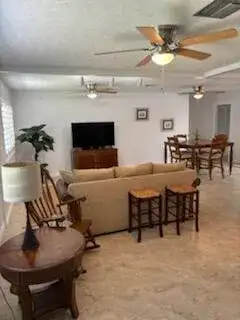 8350 SE Sweetbay Drive, Hobe Sound FL 33455 photo 4