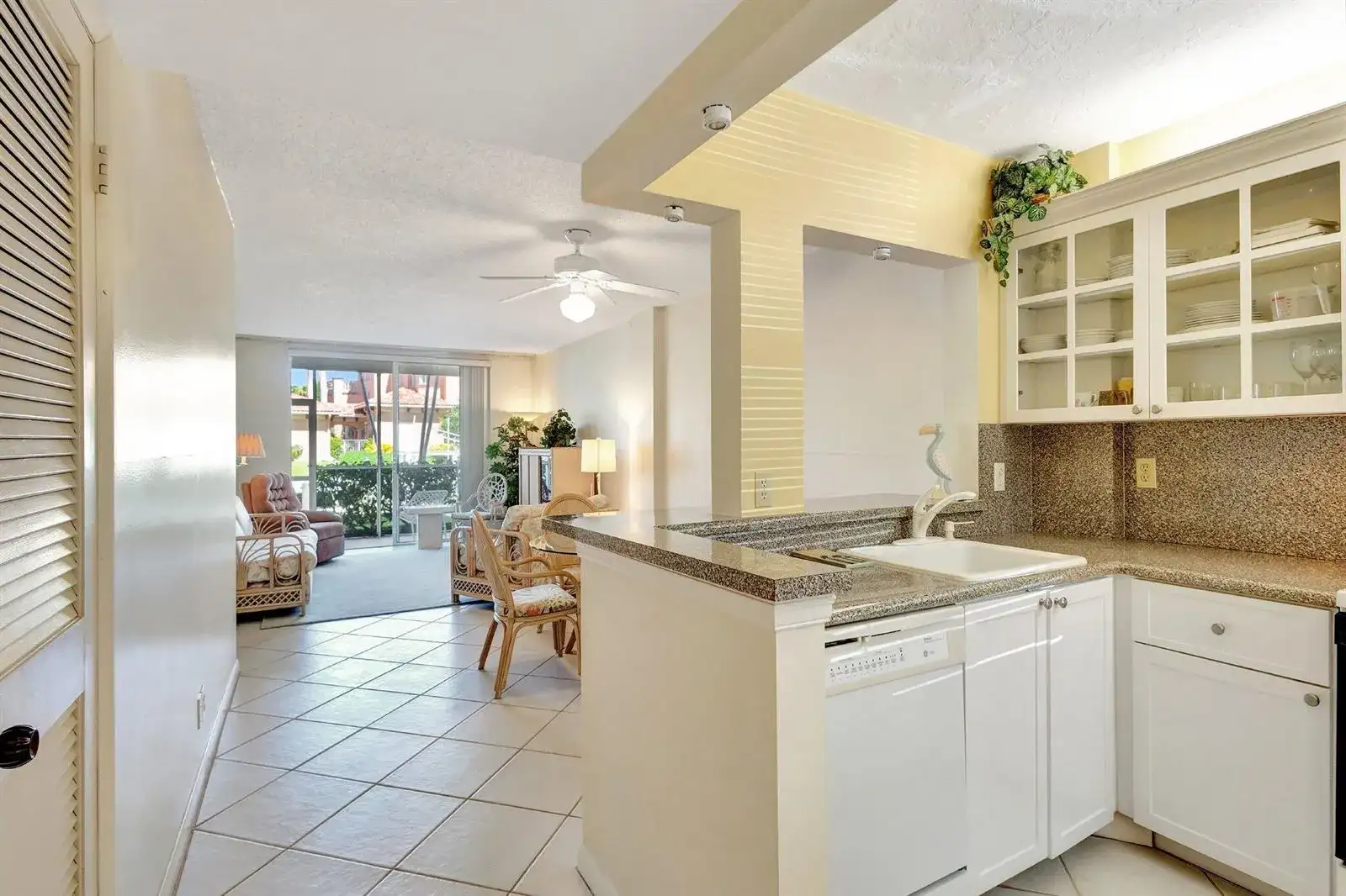 105 Paradise Harbour Boulevard # 109, North Palm Beach FL 33408 photo 3