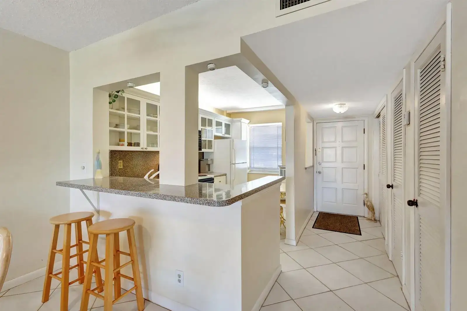 105 Paradise Harbour Boulevard # 109, North Palm Beach FL 33408 photo 4