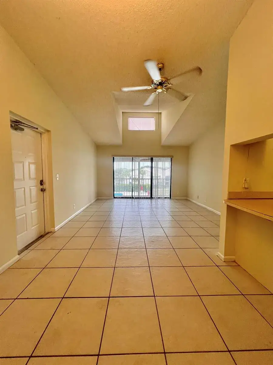 1111 Green Pine Boulevard # C3, West Palm Beach FL 33409