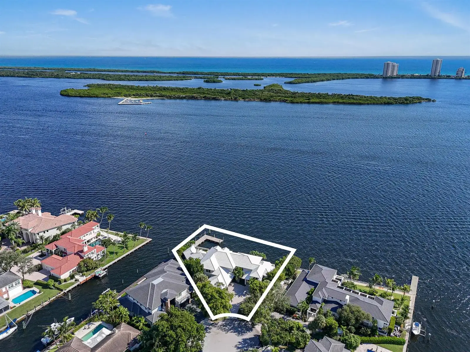 101 Bowsprit Drive, North Palm Beach FL 33408 photo 2