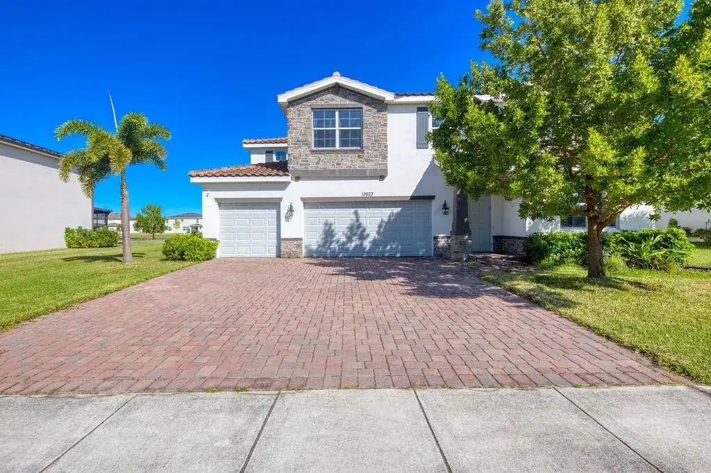 12623 NW Copper Creek Drive, Port St. Lucie FL 34987 photo 4