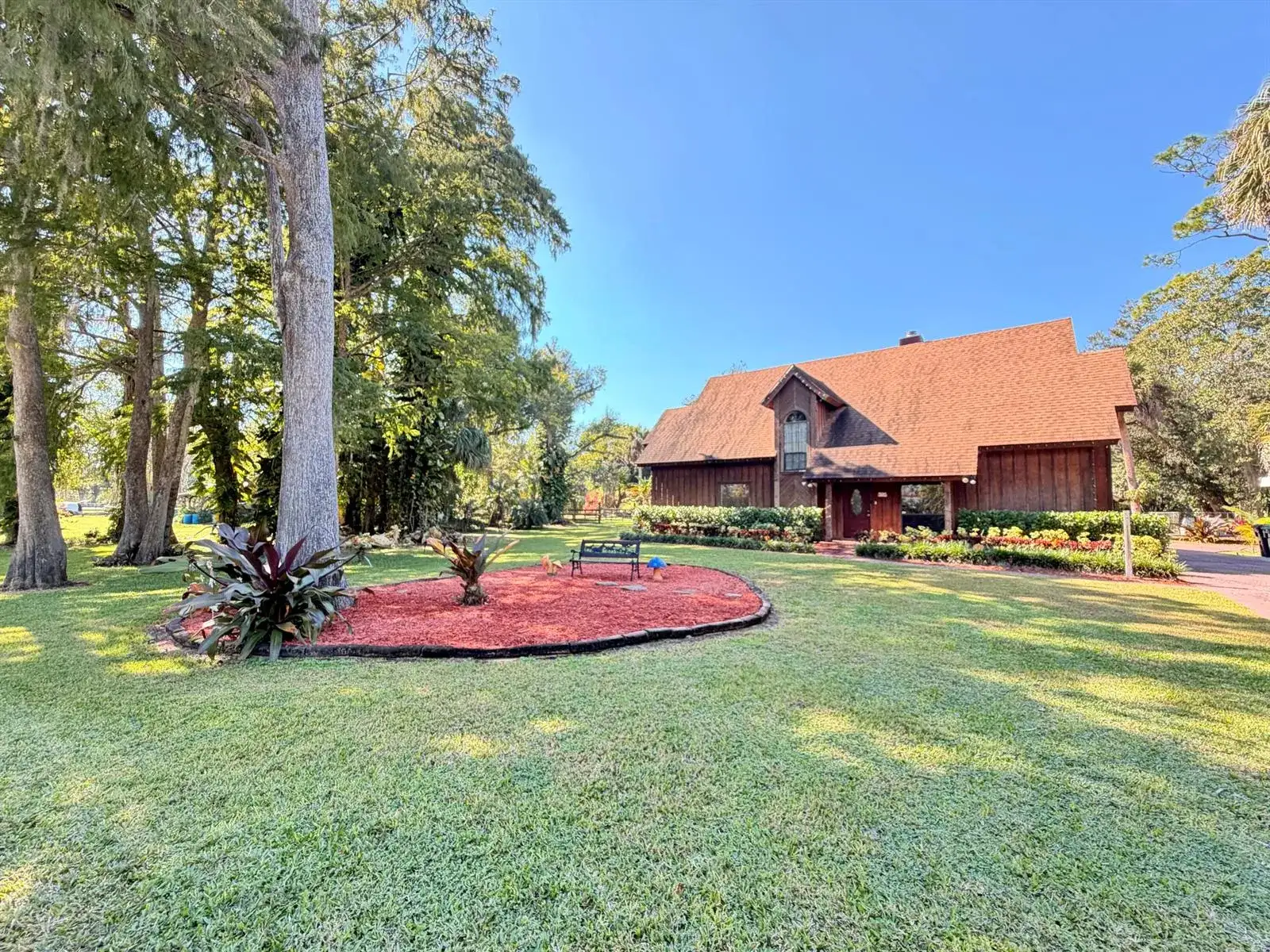 505 SE 18th Way, Okeechobee FL 34974 photo 2