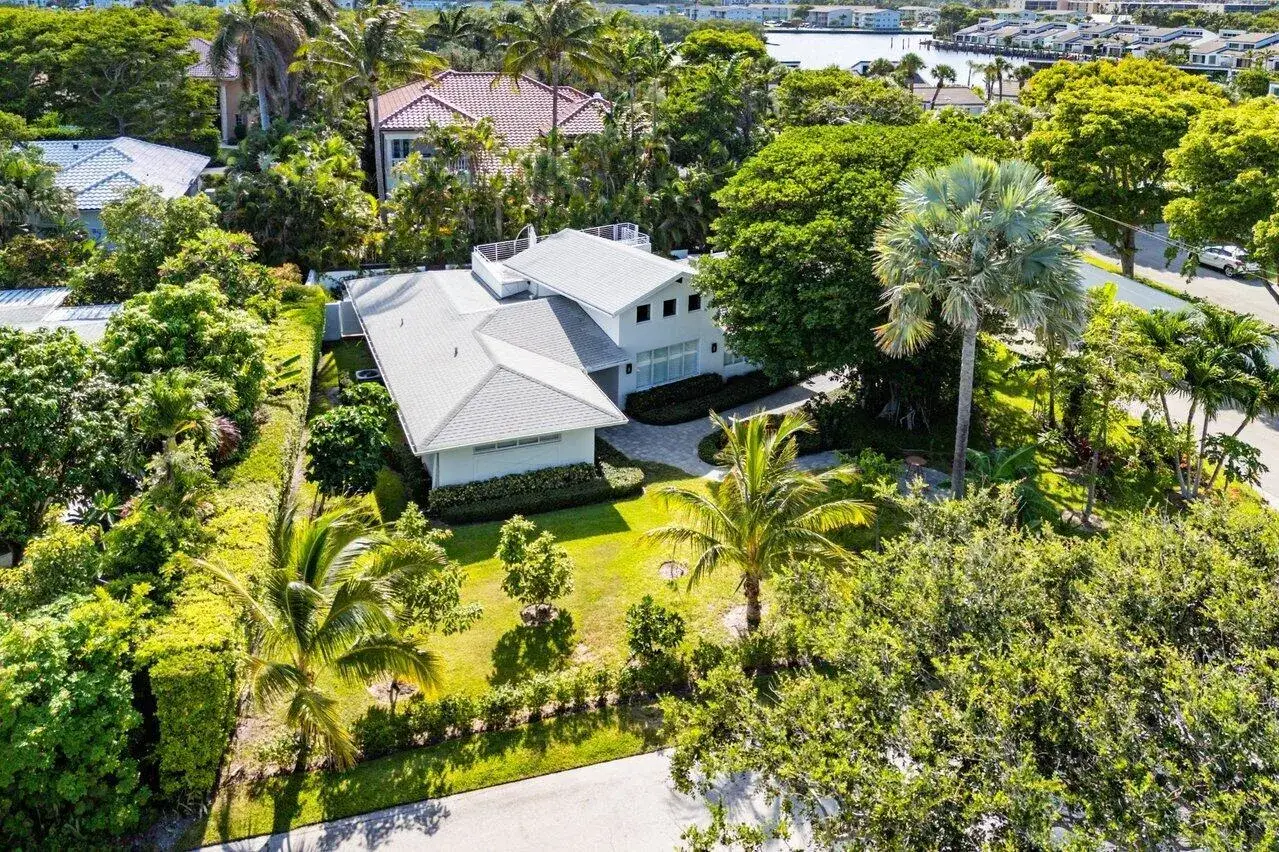 6130 Ridge Lane, Ocean Ridge FL 33435