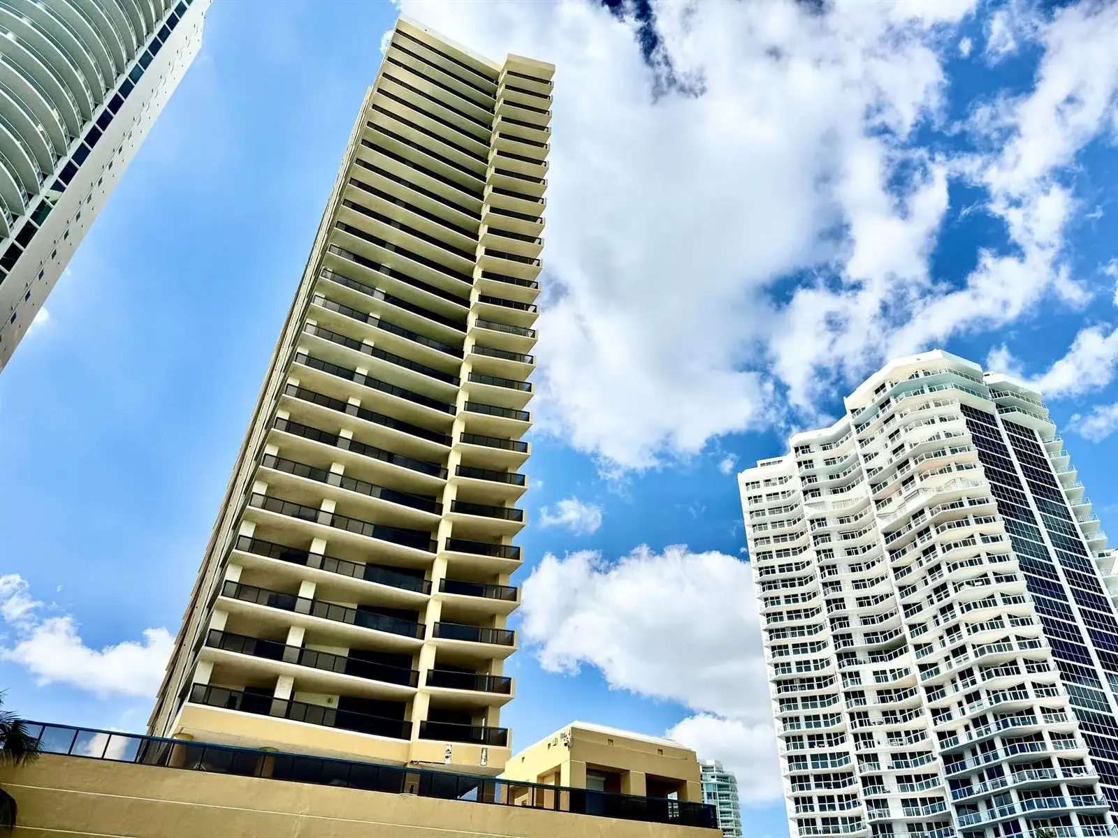 16275 Collins Avenue # 1004, Sunny Isles Beach FL 33160 photo 2