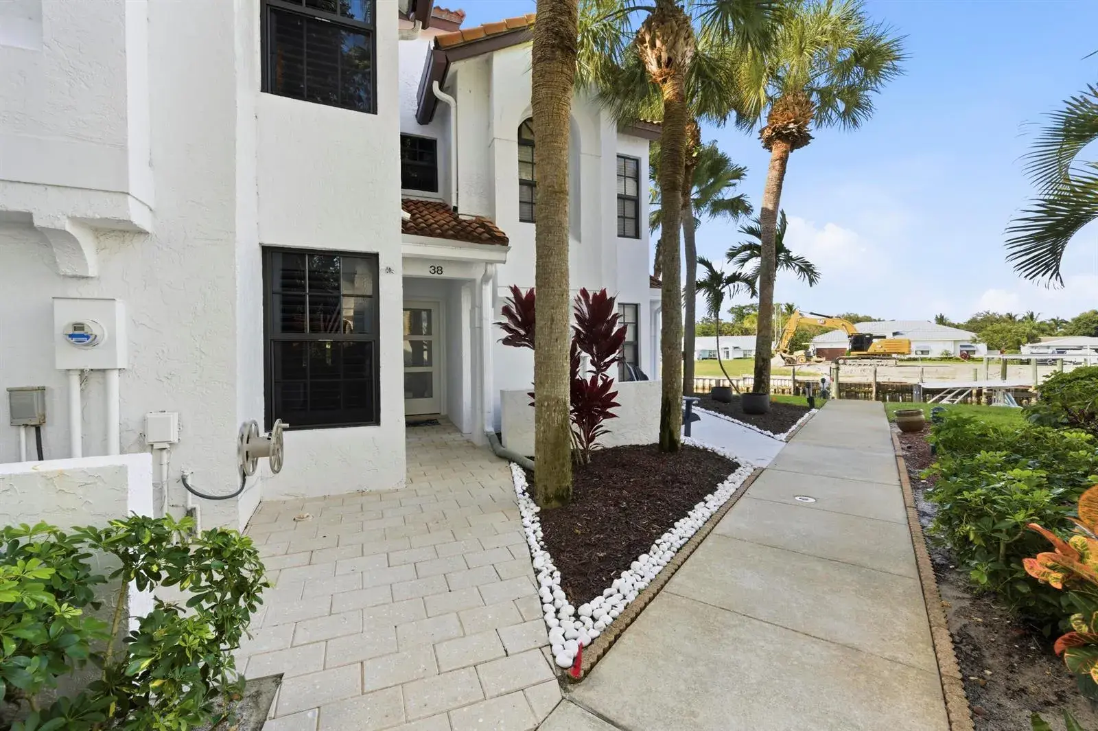 2359 Treasure Isle Drive # 38, Palm Beach Gardens FL 33410