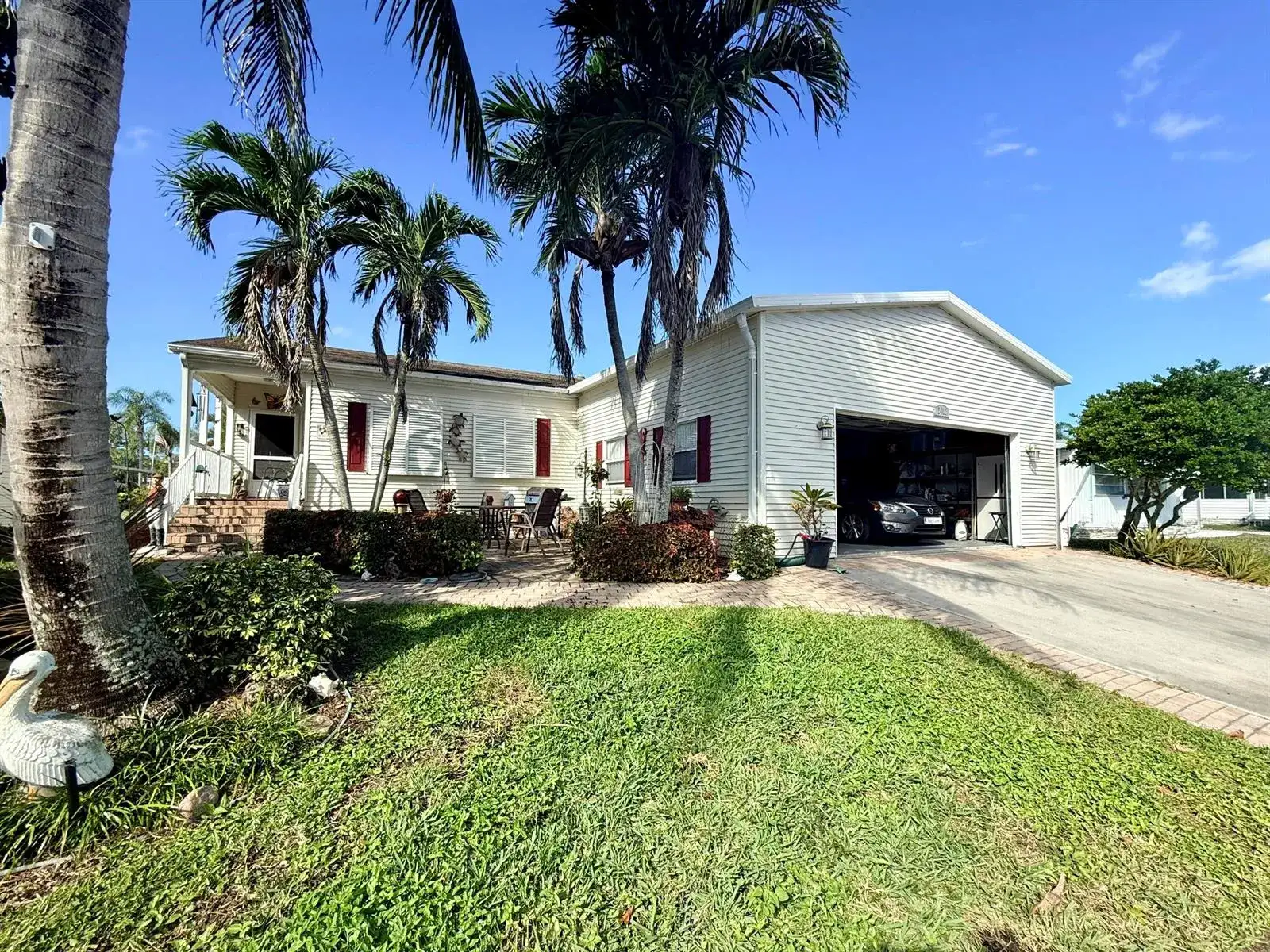6403 Birch Lane, Lantana FL 33462 photo 2
