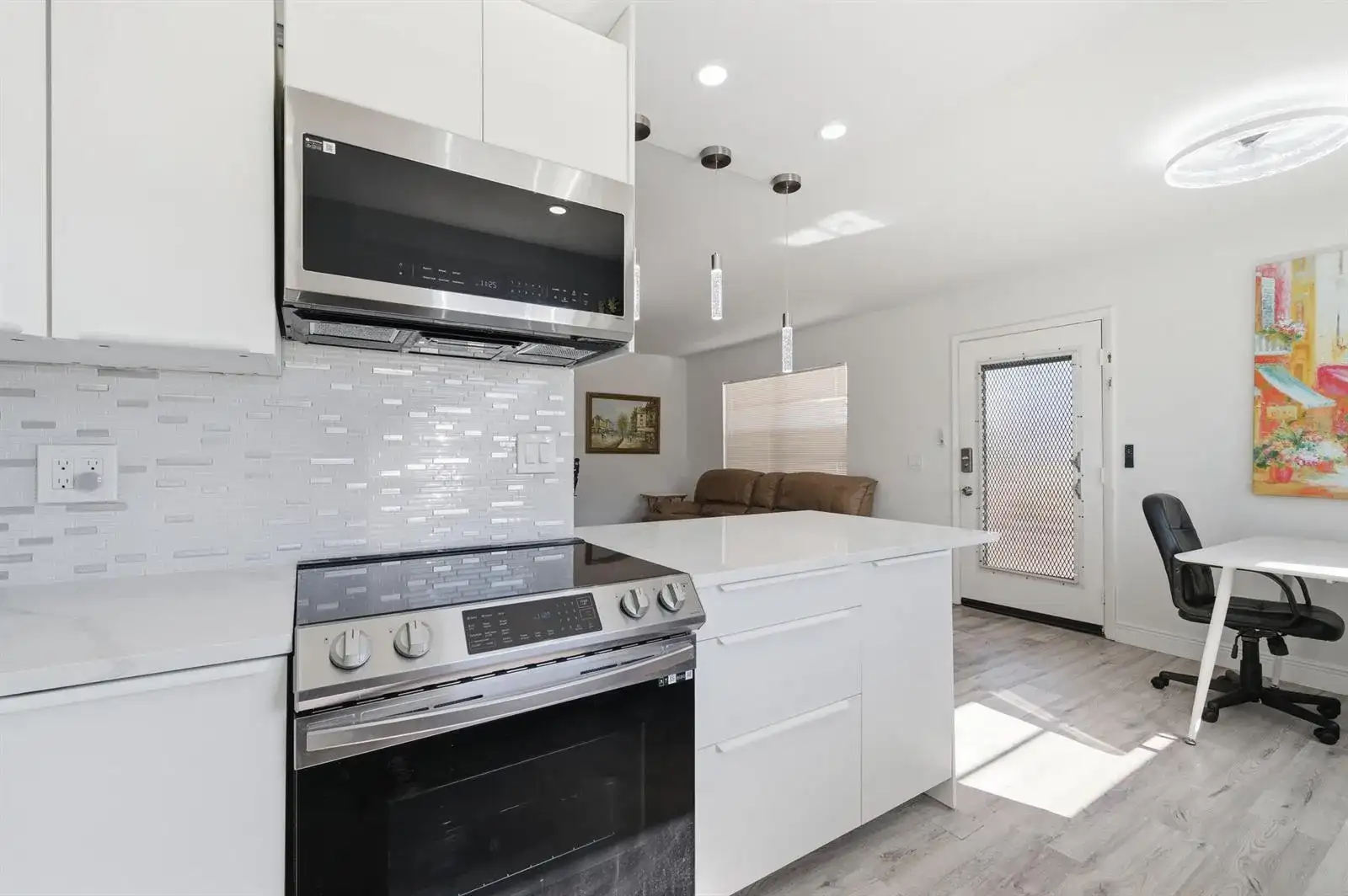 193 Burgundy E, Delray Beach FL 33484 photo 3