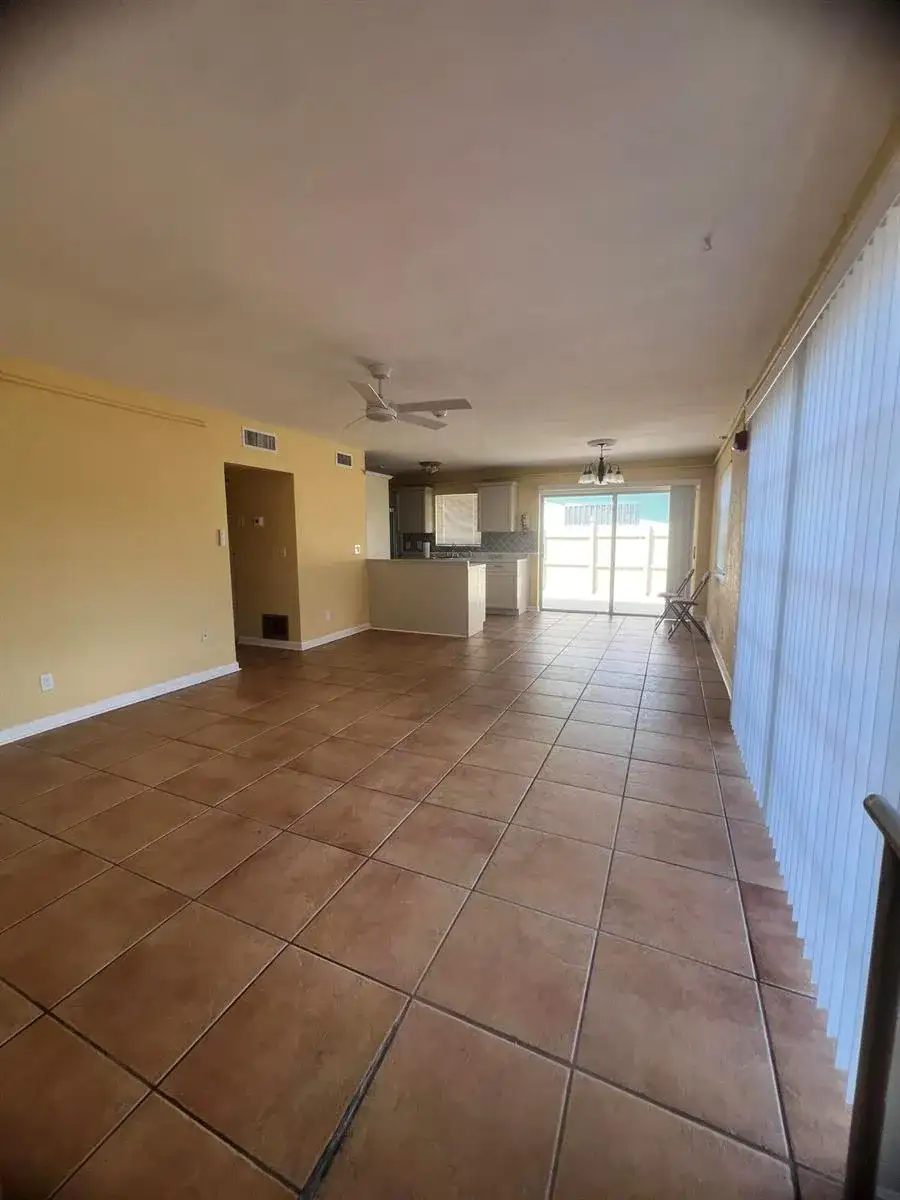 4052 Collin Drive, West Palm Beach FL 33406 photo 4
