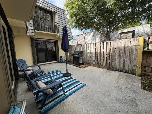 303 Arabian Road, Palm Springs FL 33461