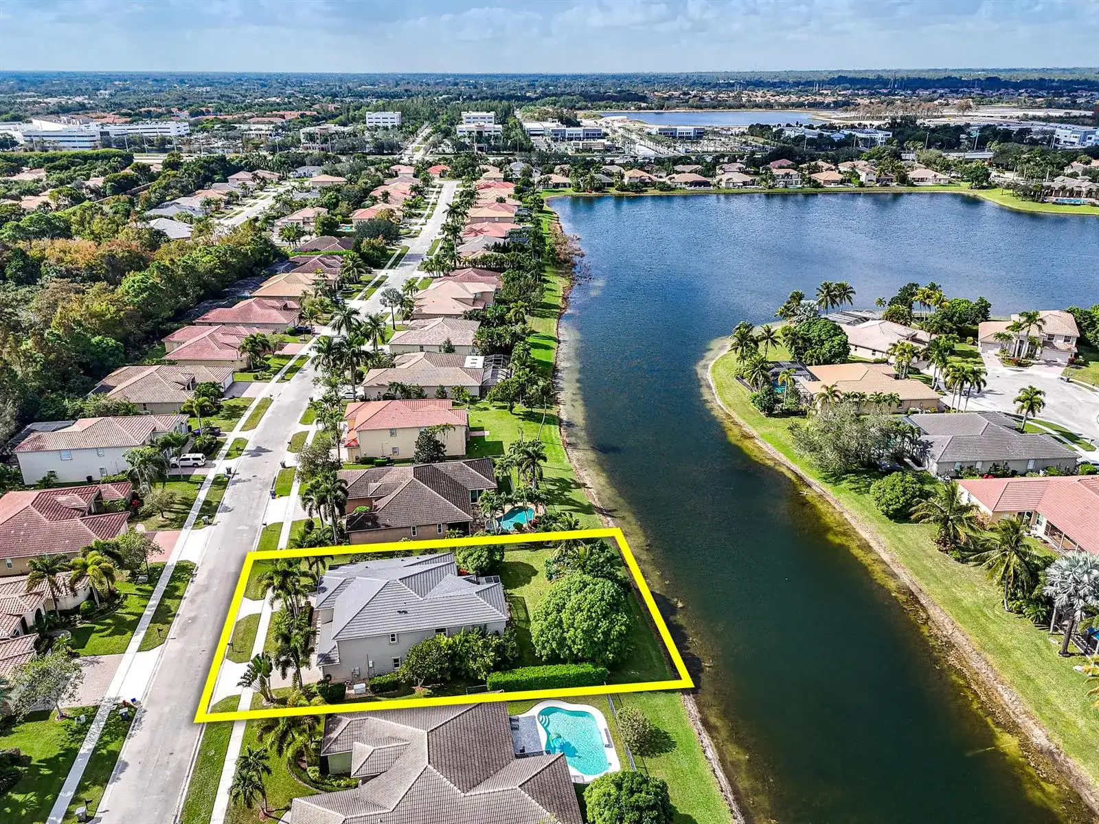 9863 Royal Cardigan Way, West Palm Beach FL 33411 photo 2