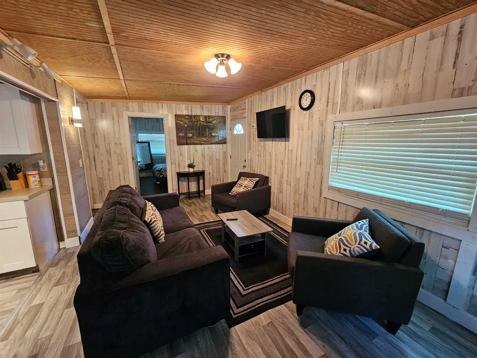 1087 Dusty Lane, Moore Haven FL 33471 photo 5