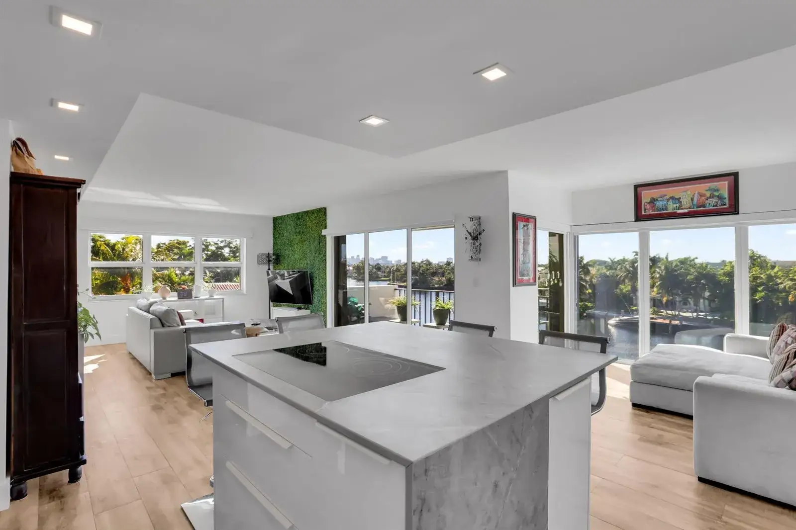 1839 Middle River Drive # 303, Fort Lauderdale FL 33305