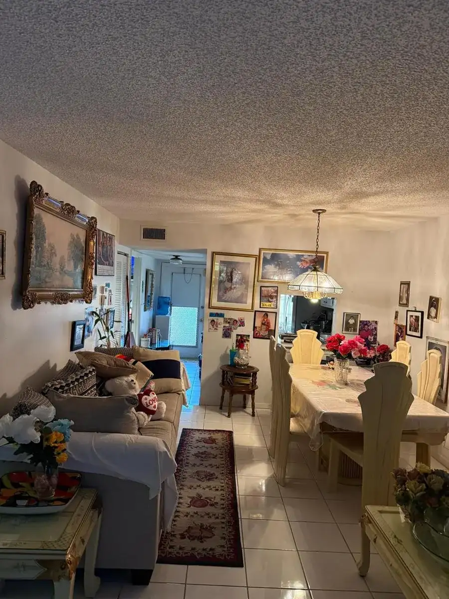 130 Lake Meryl Drive # 126, West Palm Beach FL 33411 photo 2