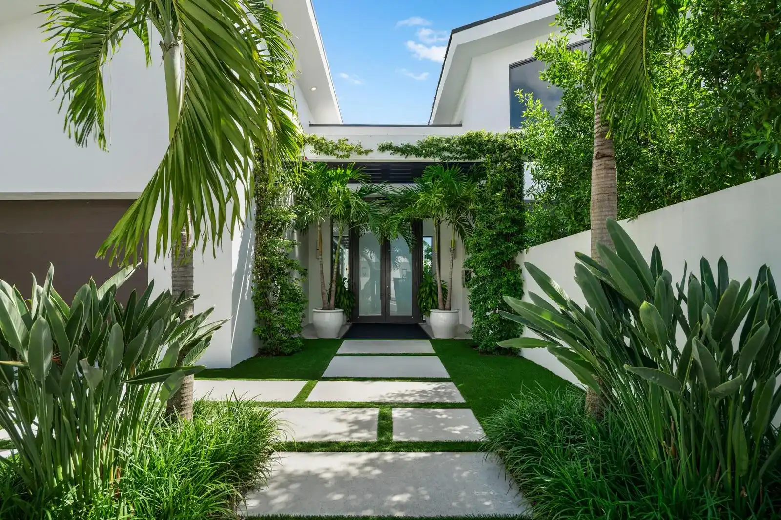 4444 Washington Road, West Palm Beach FL 33405