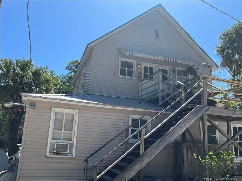 2172 NE Poinciana Terrace, Jensen Beach FL 34957