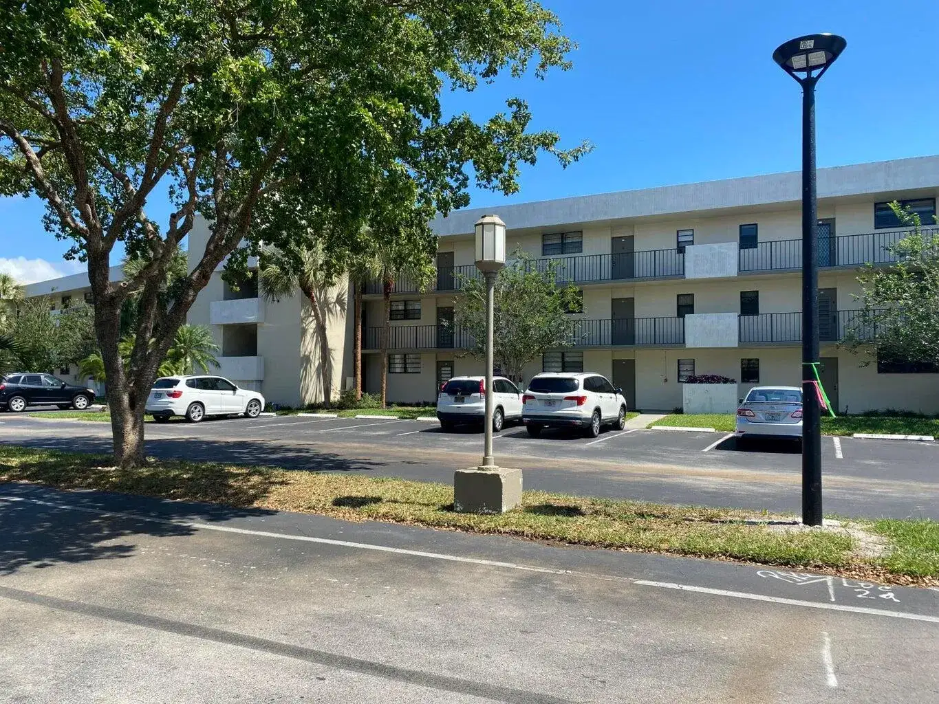2420 Deer Creek Country Club Boulevard # d, Deerfield Beach FL 33442