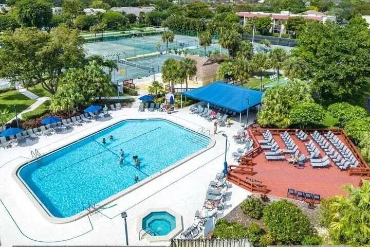 10110 Cedar Point Boulevard # 203, Boynton Beach FL 33437