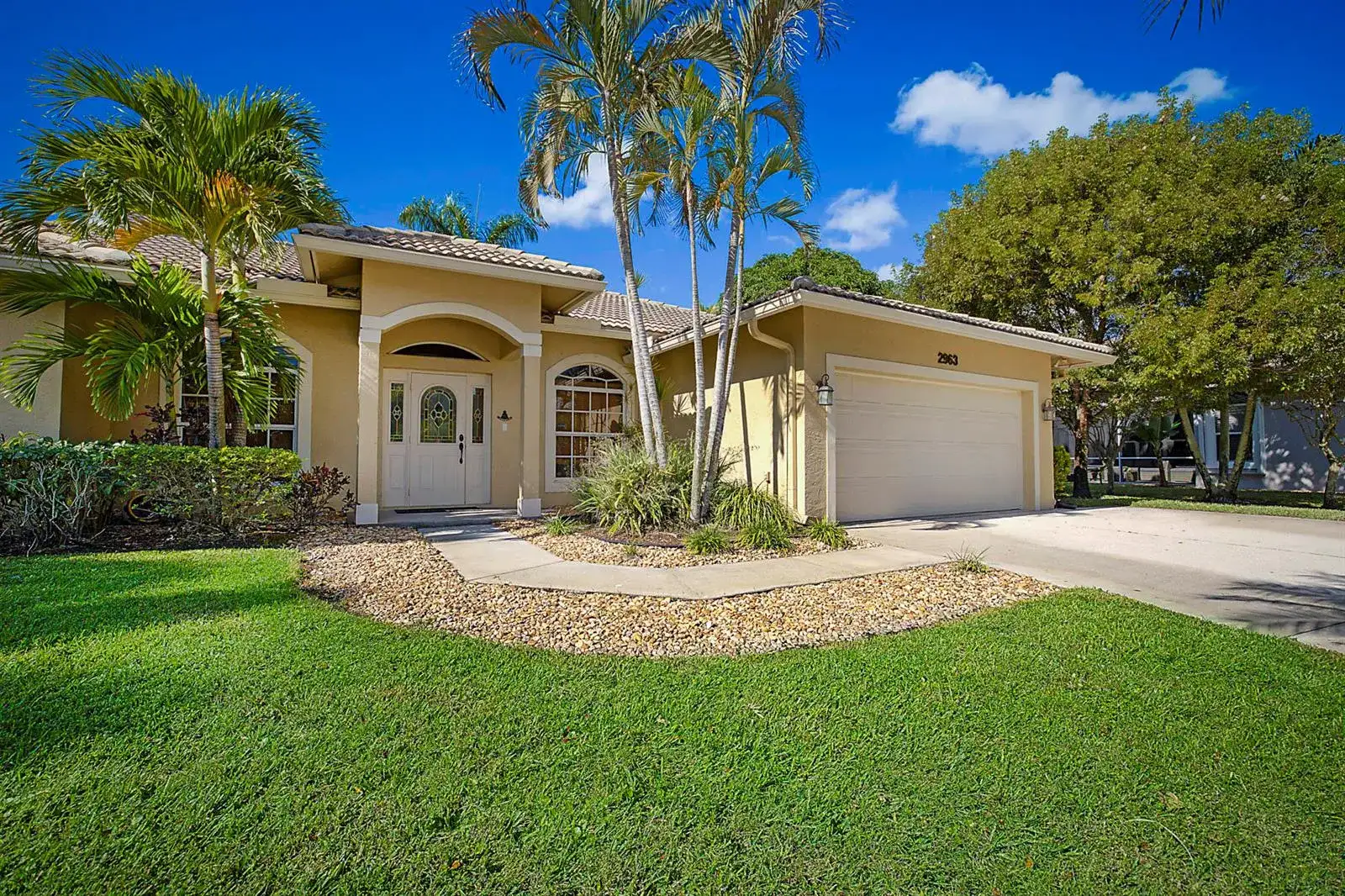 2963 Werwood Court, Wellington FL 33414 photo 4