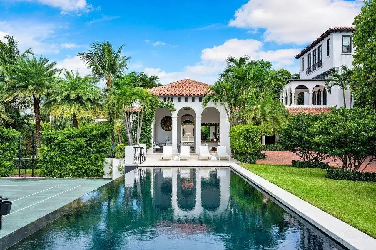 12 Lagomar Road, Palm Beach FL 33480