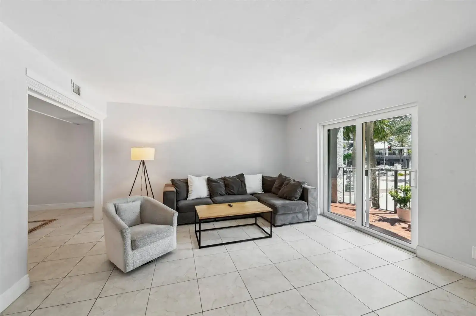 3909 N Ocean Boulevard # 215, Fort Lauderdale FL 33308 photo 5