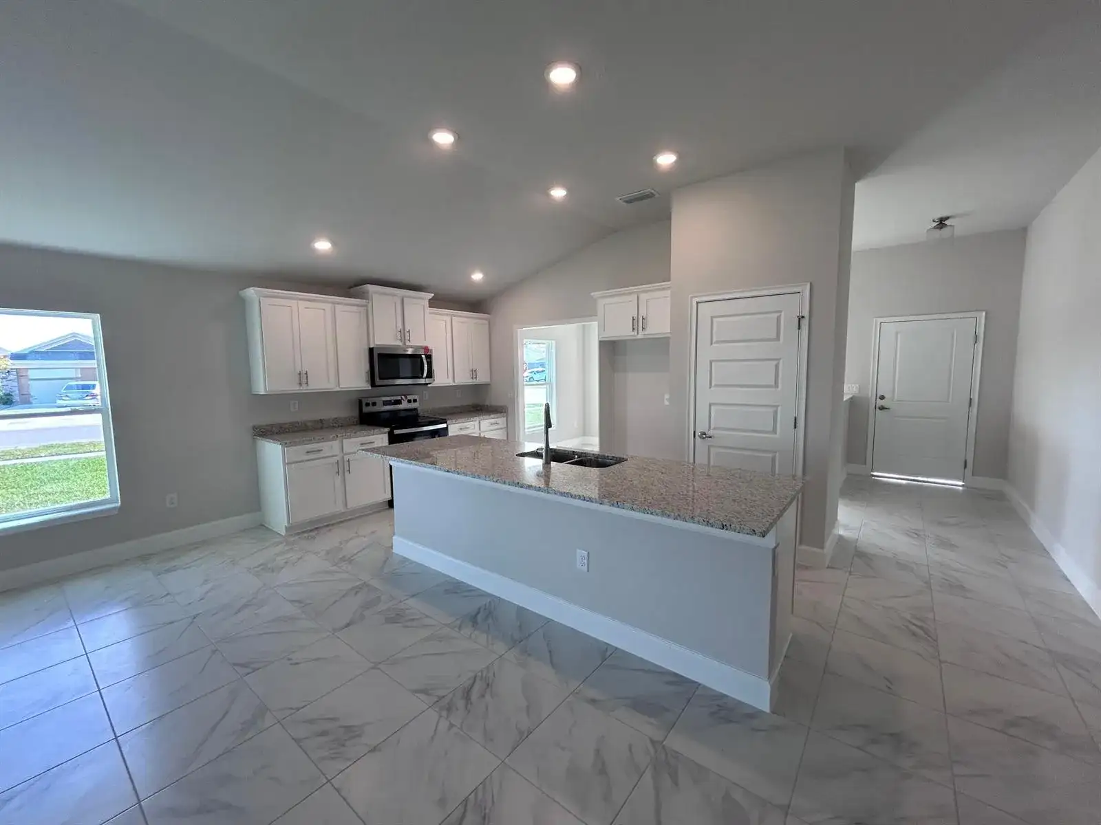 5728 Waterstone Boulevard, Fort Pierce FL 34951 photo 5