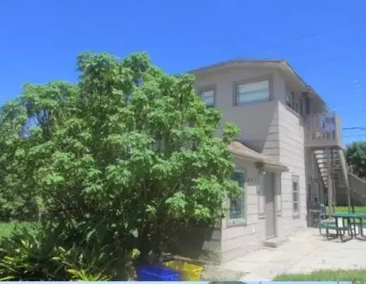 402 N A Street, FL 33460 photo 3