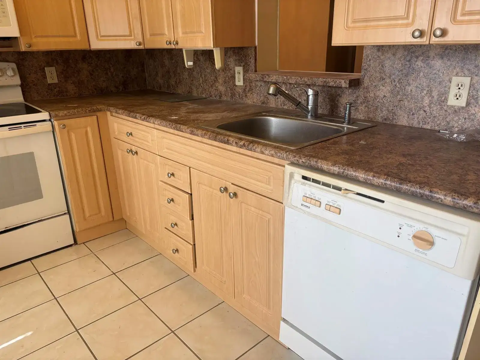 2804 Victoria Way # B2, Coconut Creek FL 33066 photo 2