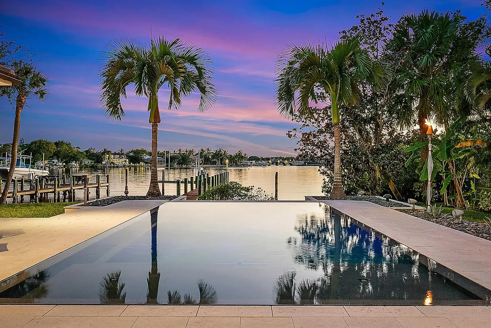 19651 Riverside Drive, Jupiter FL 33469 photo 2