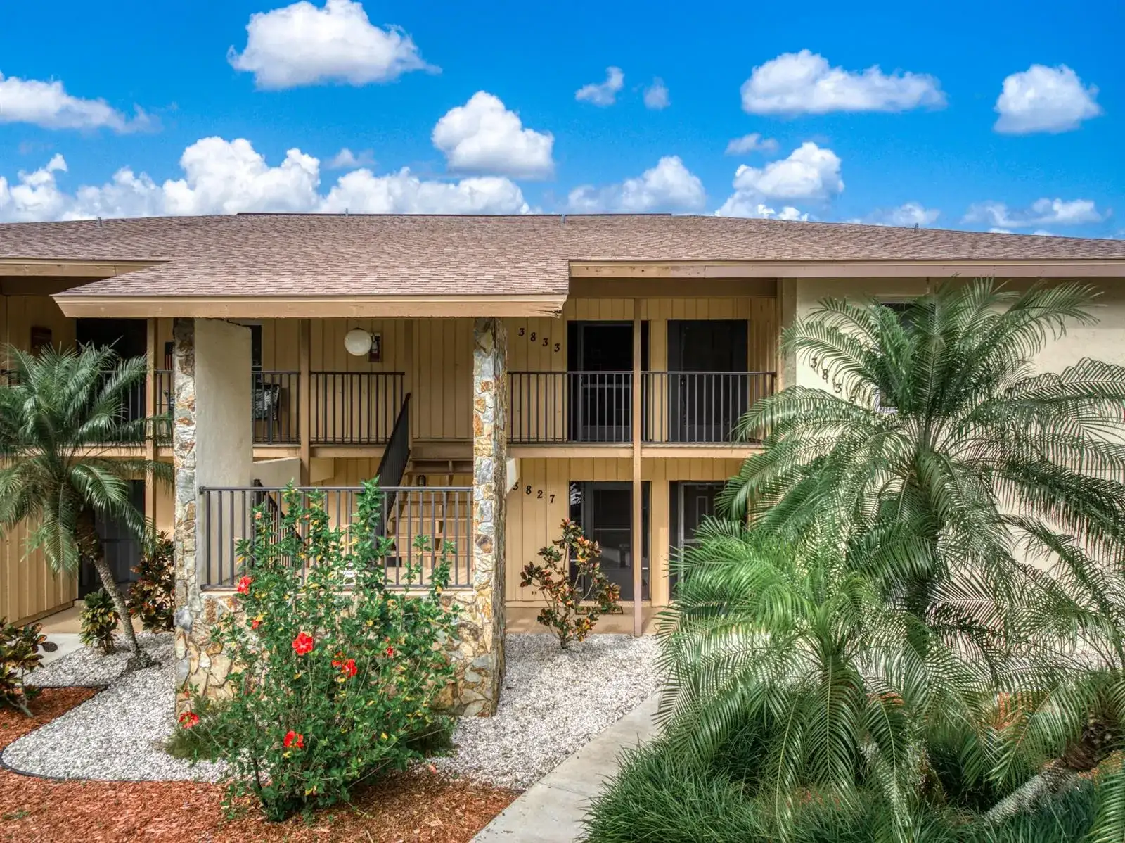 3833 Edgewater Drive, Sebring FL 33872 photo 2