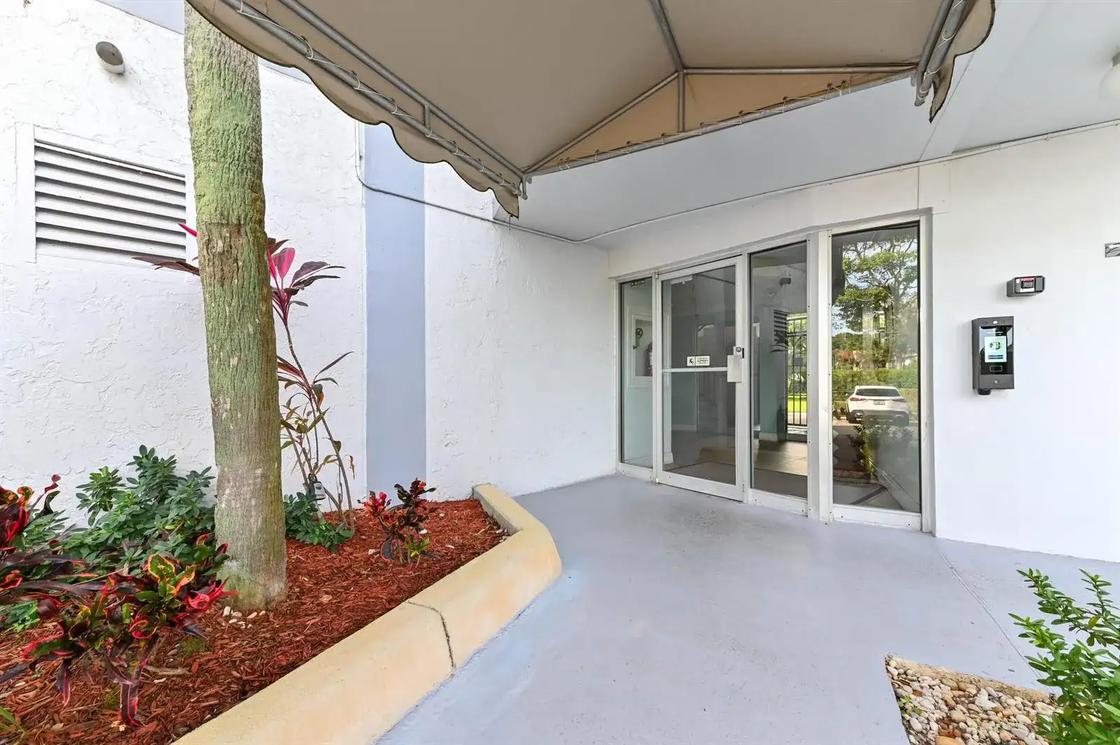 198 NW 67th Street # 207, Boca Raton FL 33487 photo 3