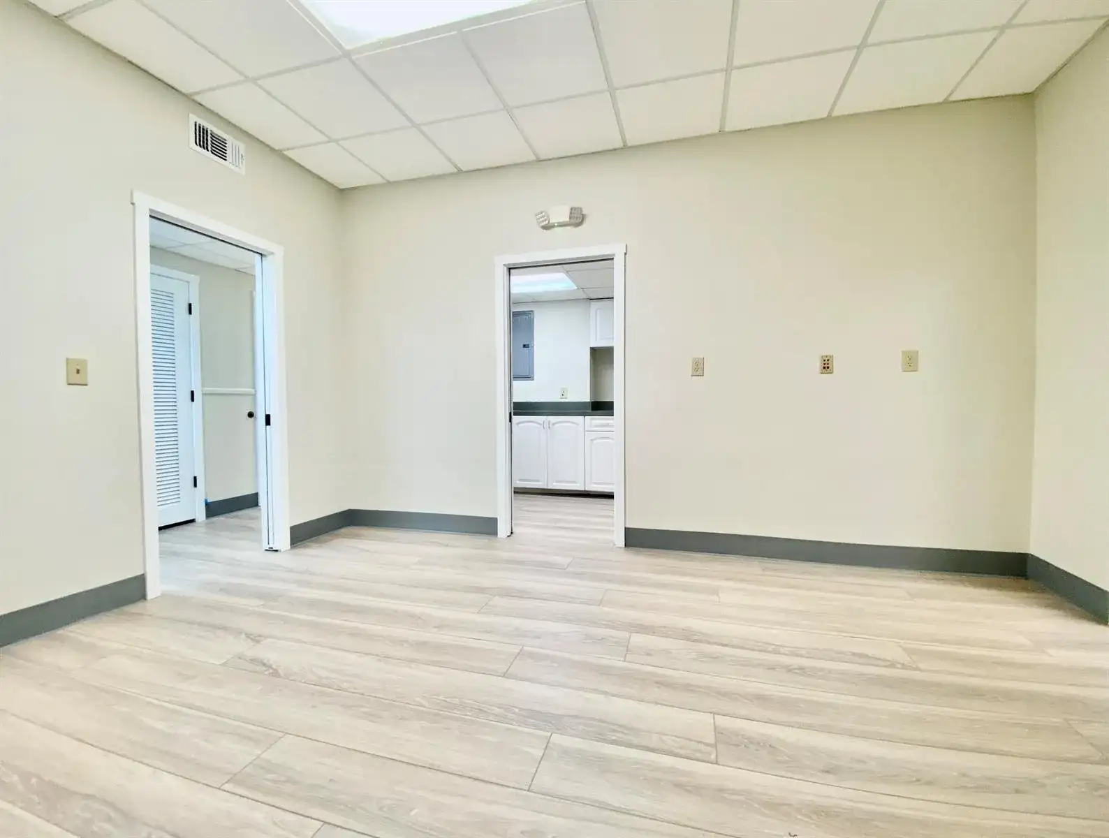 2231 NE 25th Avenue # 1, Pompano Beach FL 33062 photo 4