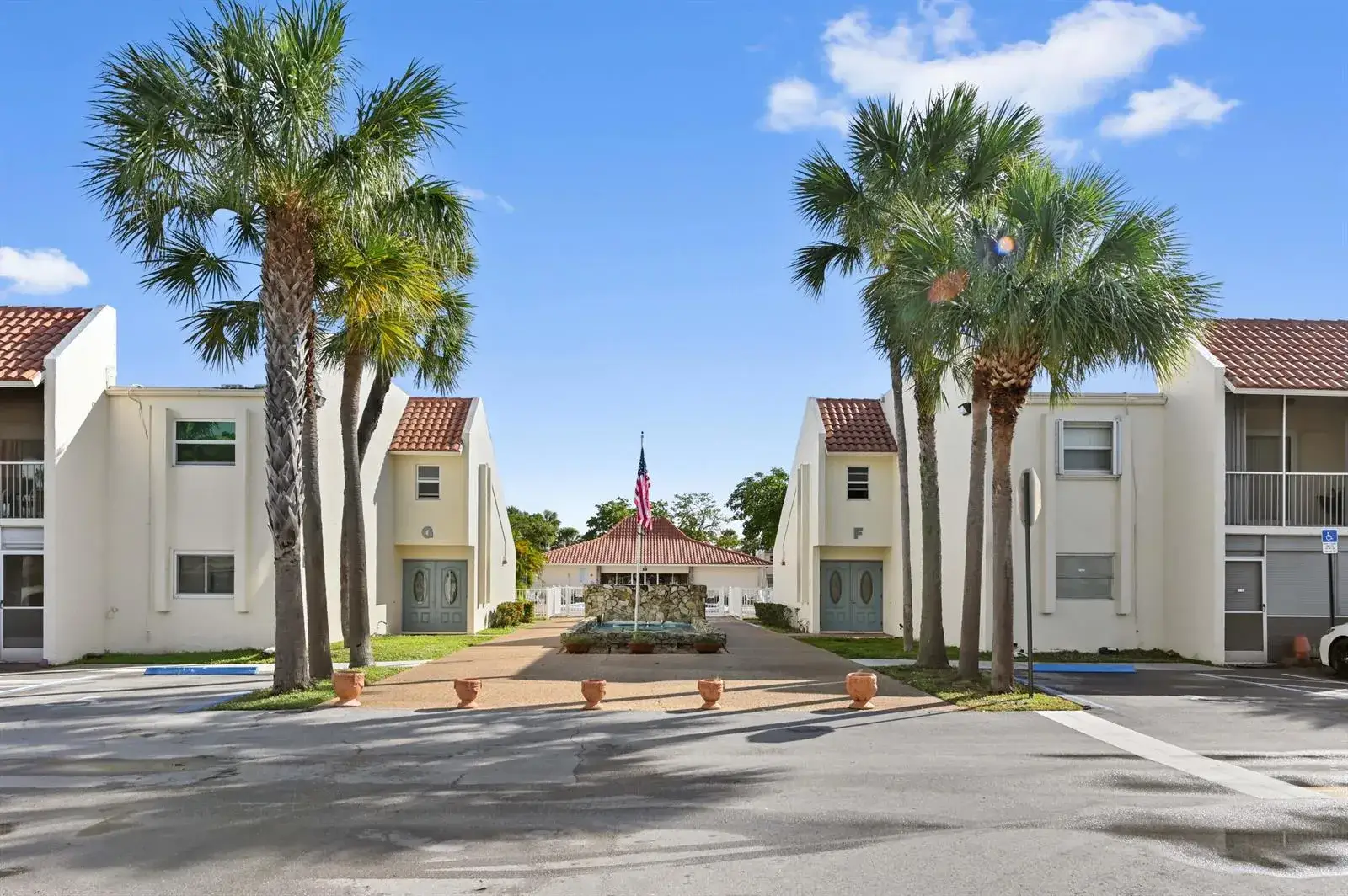 1428 SE 4th Avenue # 215, Deerfield Beach FL 33441