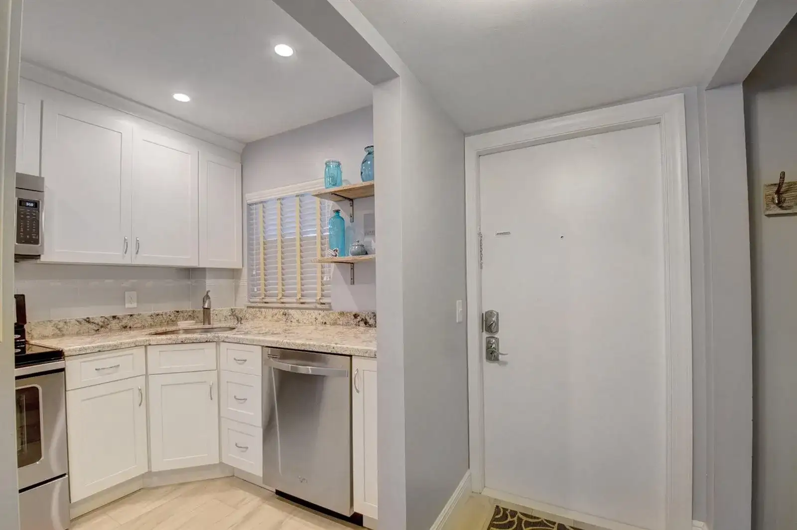 650 Snug Harbor Drive # G307, Boynton Beach FL 33435 photo 4