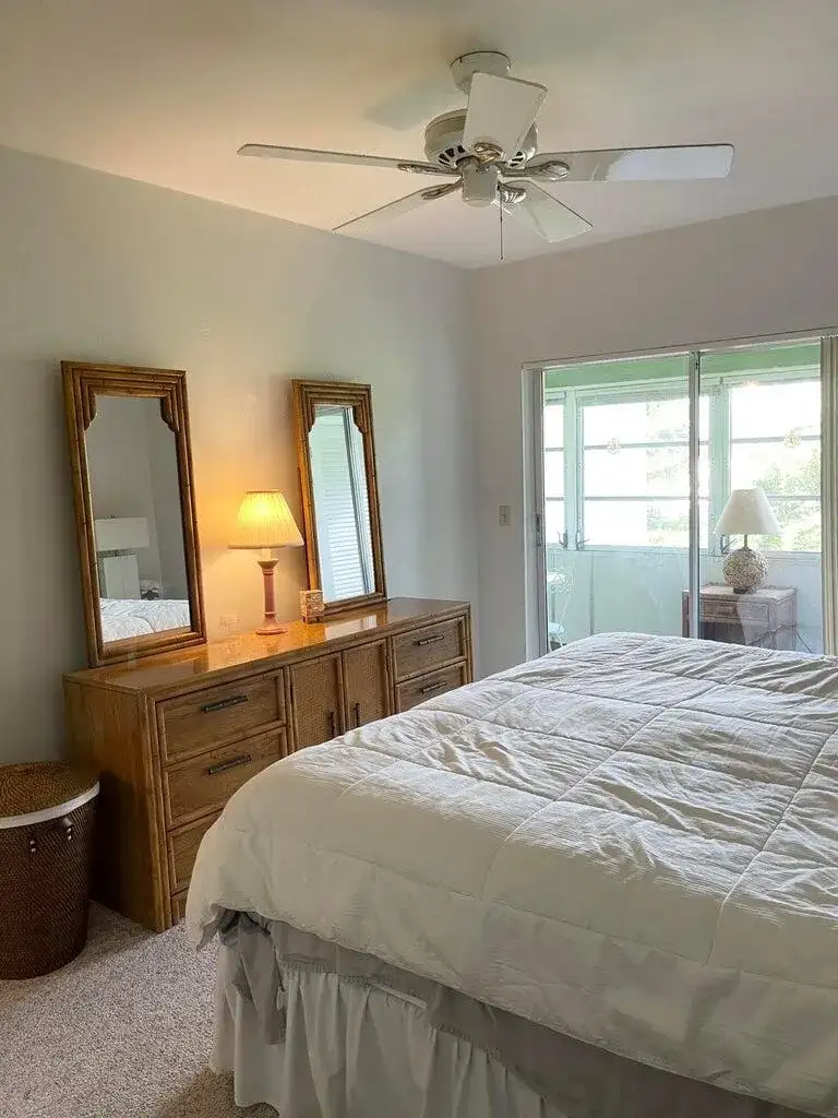 2840 Lake Osborne Drive # 205, Lake Worth FL 33461 photo 3