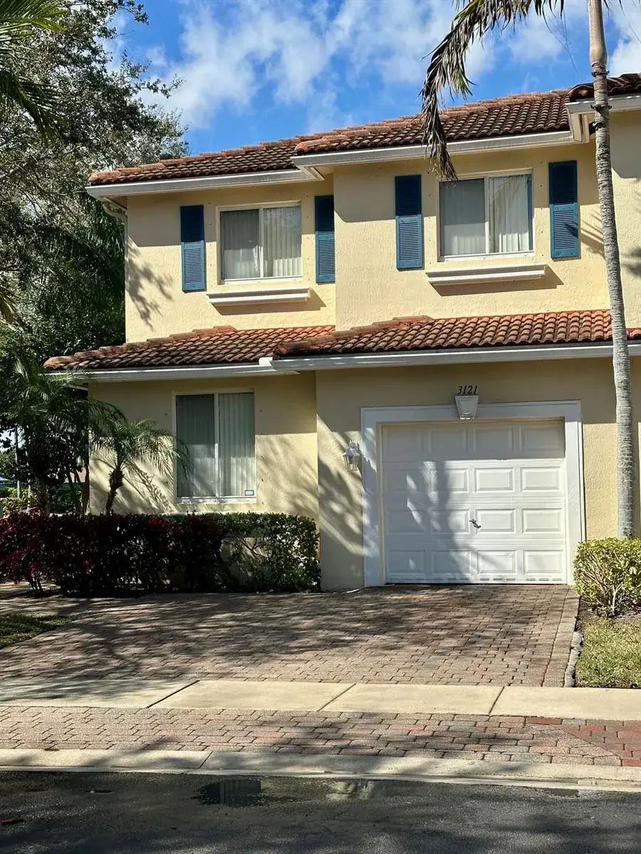3121 N Evergreen Circle, Boynton Beach FL 33426
