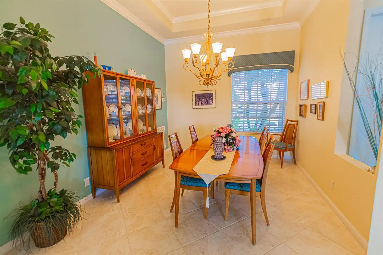 468 NW Blue Lake Drive, Port St. Lucie FL 34986 photo 4