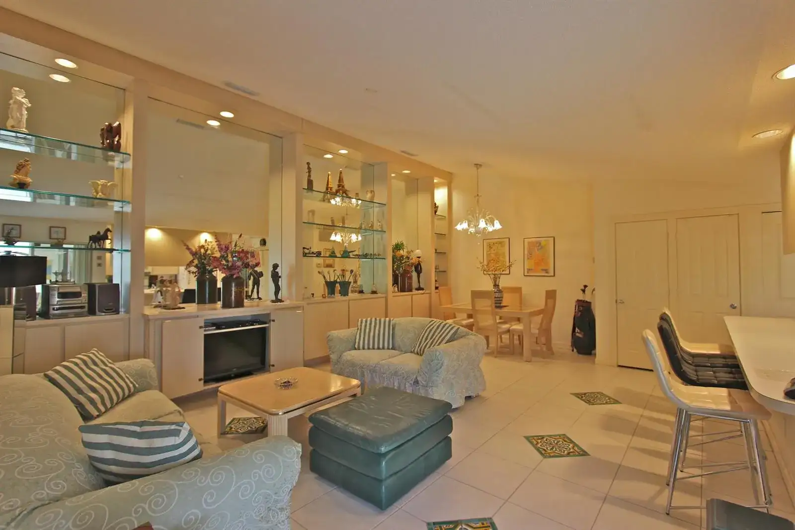 10201 Chapman Oak Court, Palm Beach Gardens FL 33410 photo 4
